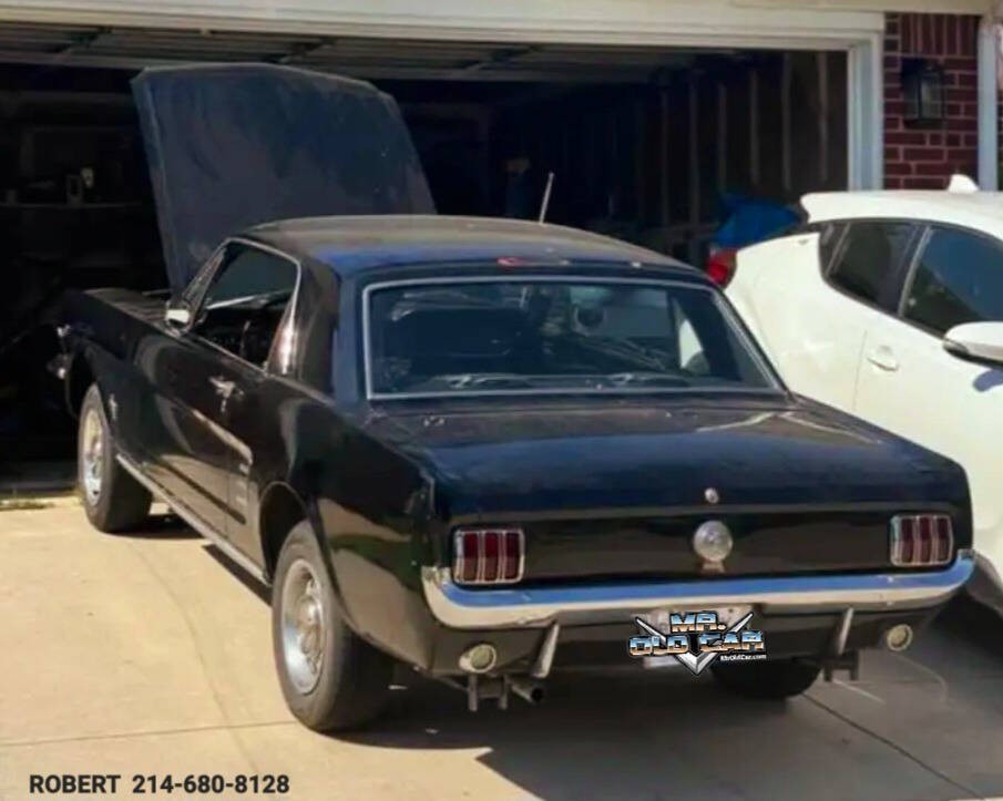 Ford-Mustang-1966-Coupe-2