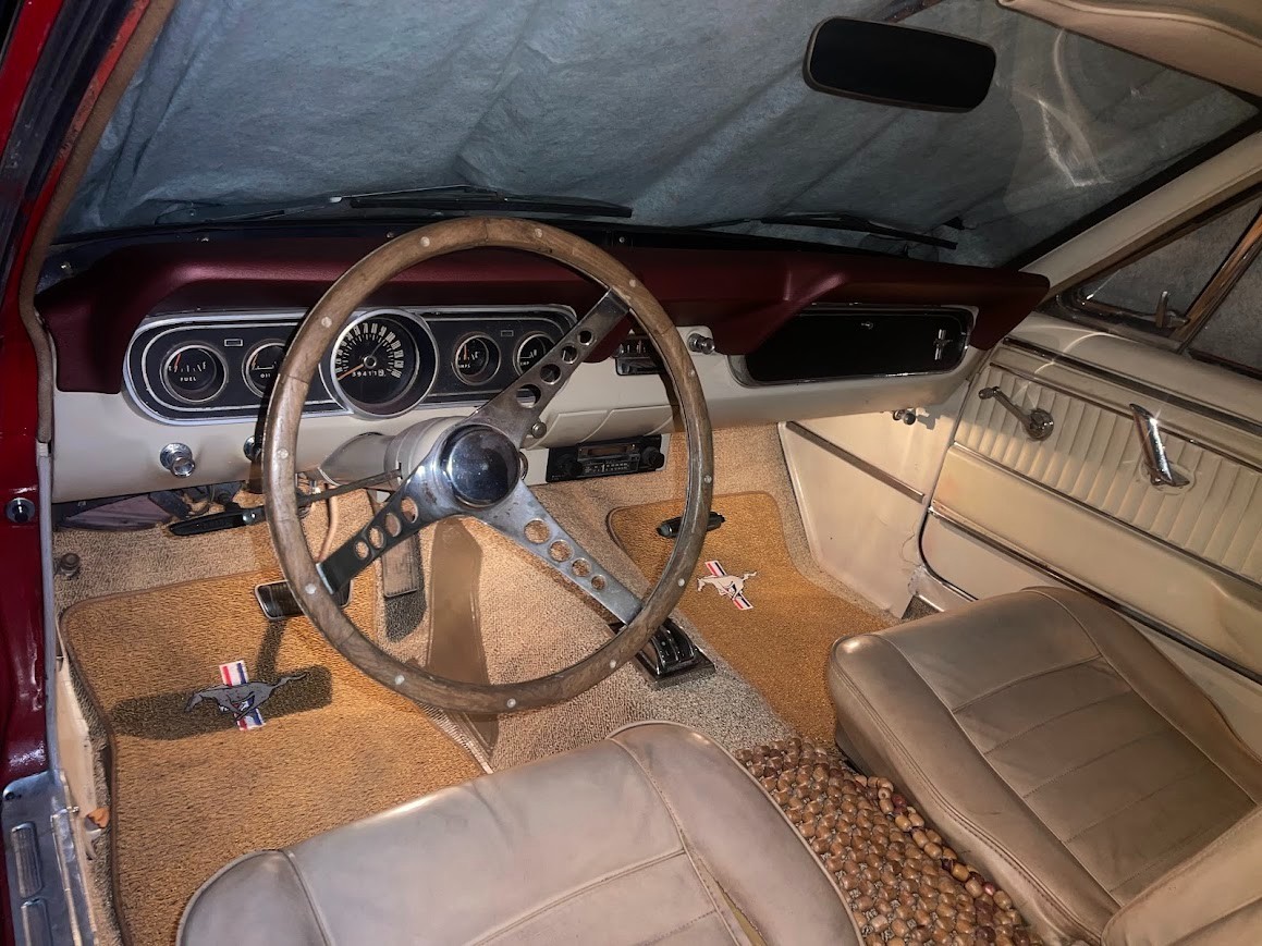 Ford-Mustang-1966-Coupe-21