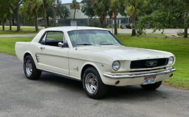 Ford-Mustang-1966-Coupe-23