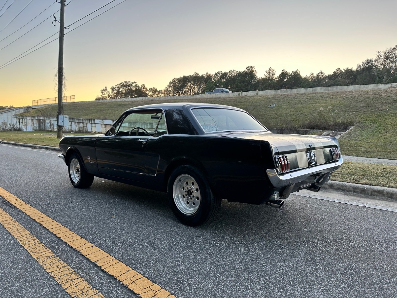 Ford-Mustang-1966-Coupe-3