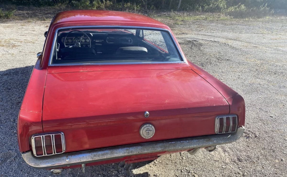 Ford-Mustang-1966-Coupe-3