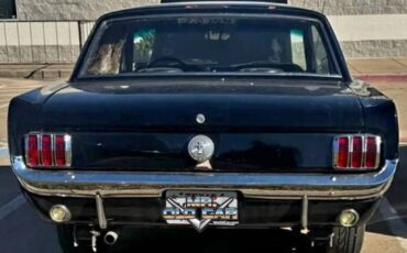 Ford-Mustang-1966-Coupe-3