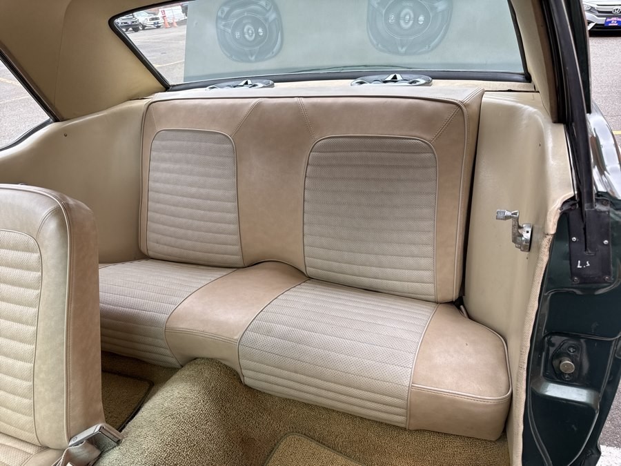 Ford-Mustang-1966-Coupe-31