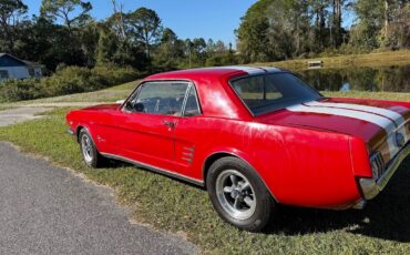 Ford-Mustang-1966-Coupe-4