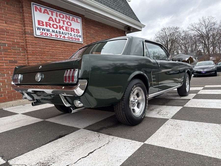 Ford-Mustang-1966-Coupe-4