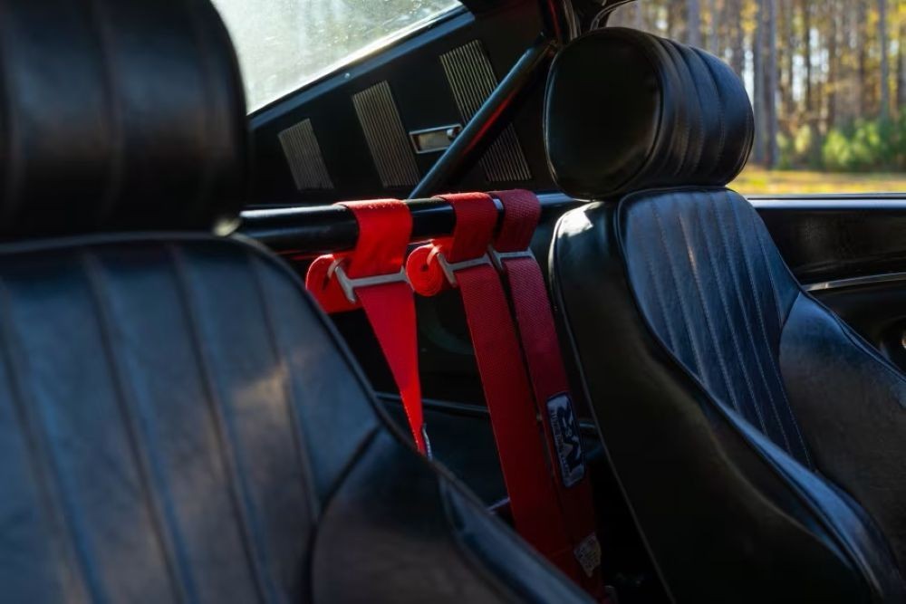 Ford-Mustang-1966-Fastback-15