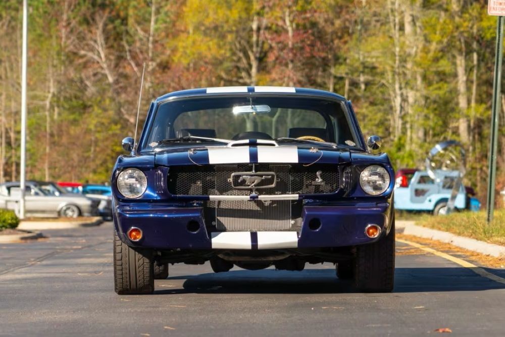 Ford-Mustang-1966-Fastback-4