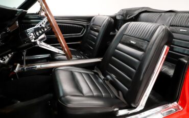 Ford-Mustang-1966-Signal-Flare-Red-Black-Pony-Deluxe-15