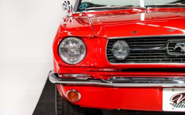 Ford-Mustang-1966-Signal-Flare-Red-Black-Pony-Deluxe-24