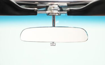 Ford-Mustang-1966-Signal-Flare-Red-Black-Pony-Deluxe-31