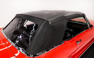 Ford-Mustang-1966-Signal-Flare-Red-Black-Pony-Deluxe-33