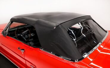 Ford-Mustang-1966-Signal-Flare-Red-Black-Pony-Deluxe-36