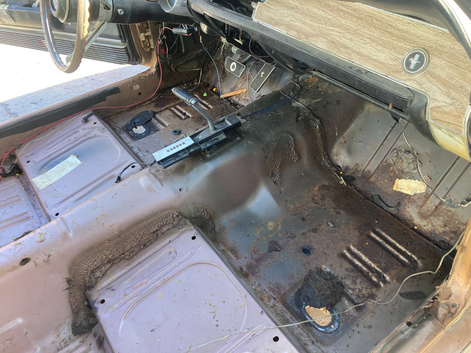 Ford-Mustang-1967-35