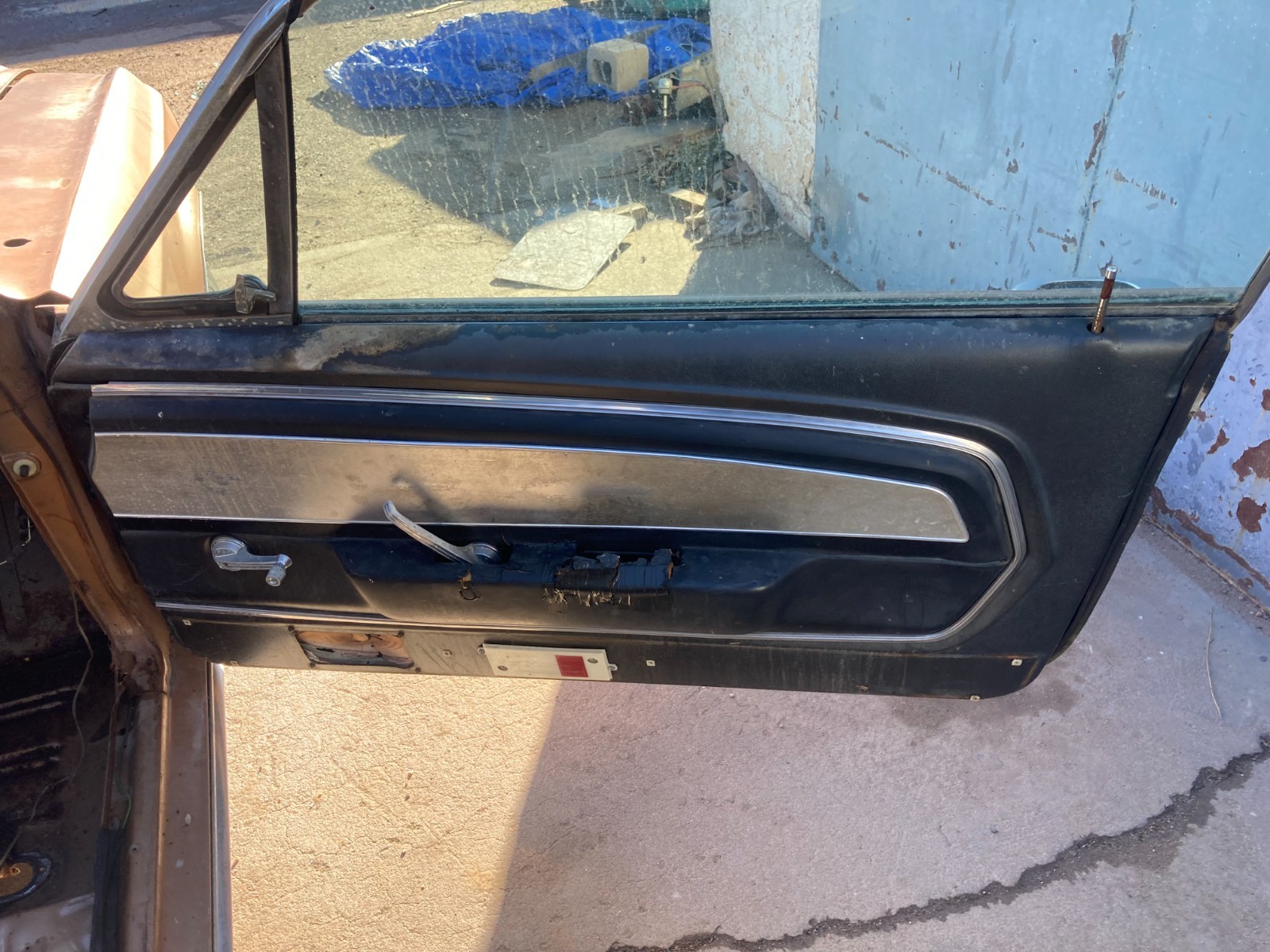 Ford-Mustang-1967-36