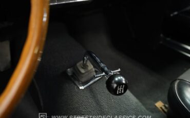 Ford-Mustang-1967-Blue-Black-13