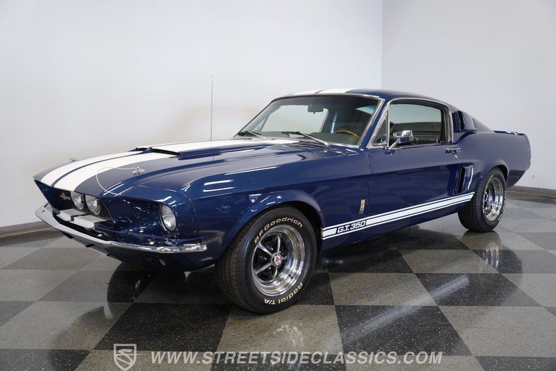 Ford-Mustang-1967-Blue-Black-22