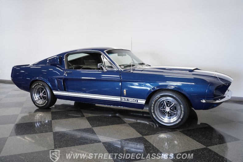 Ford-Mustang-1967-Blue-Black-26