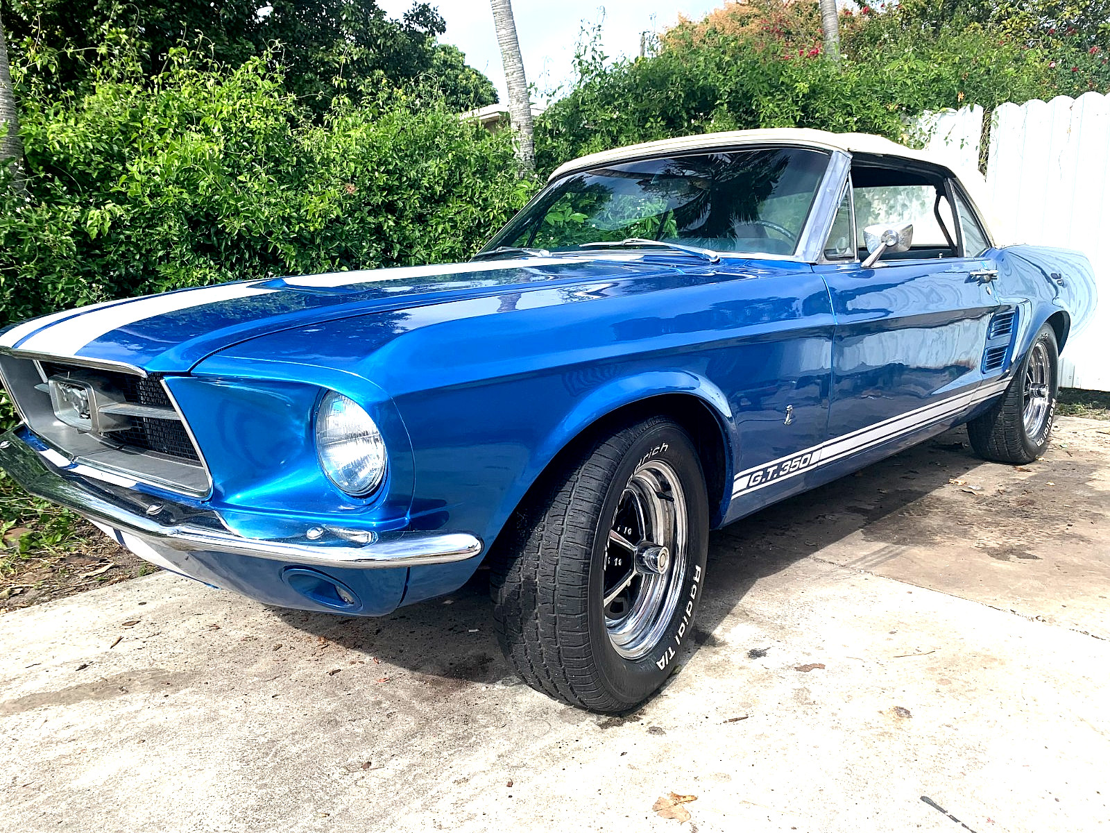 Ford-Mustang-1967-Convertible-1