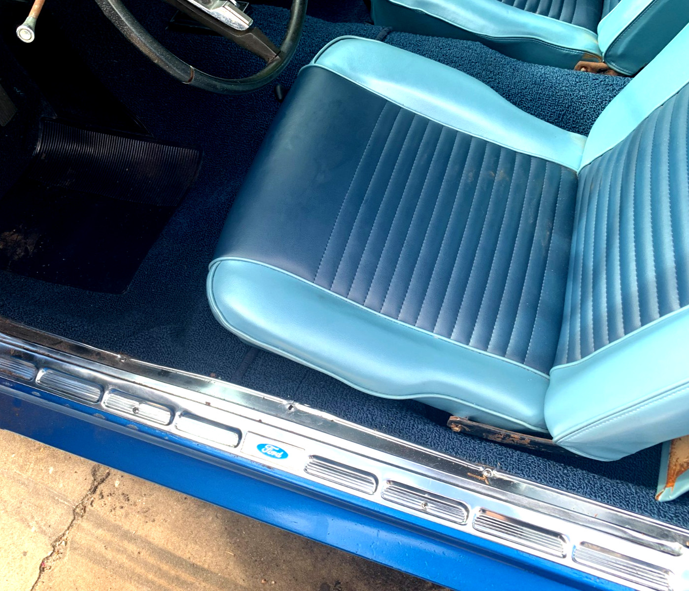 Ford-Mustang-1967-Convertible-11