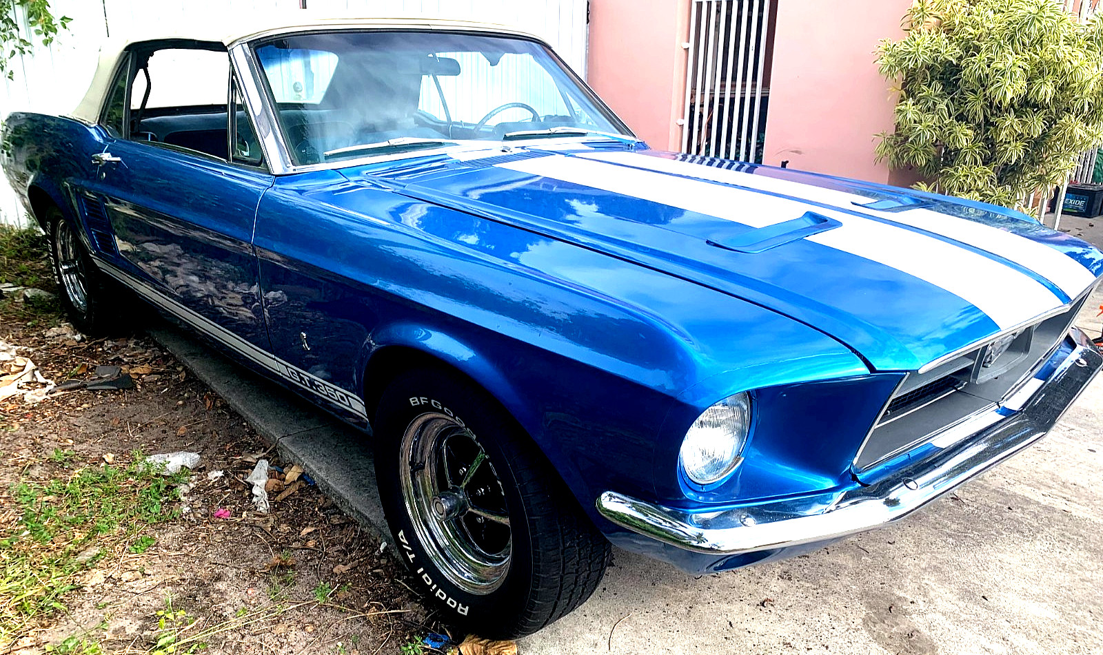 Ford-Mustang-1967-Convertible-2