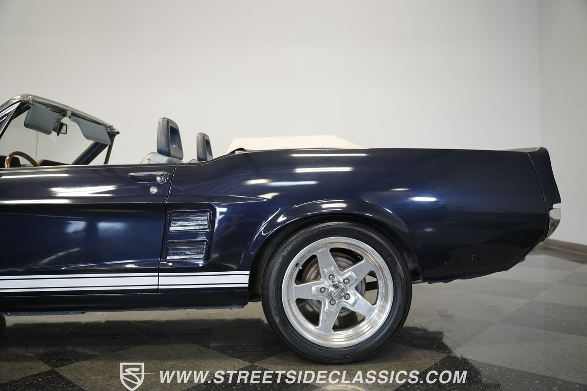 Ford-Mustang-1967-Convertible-29