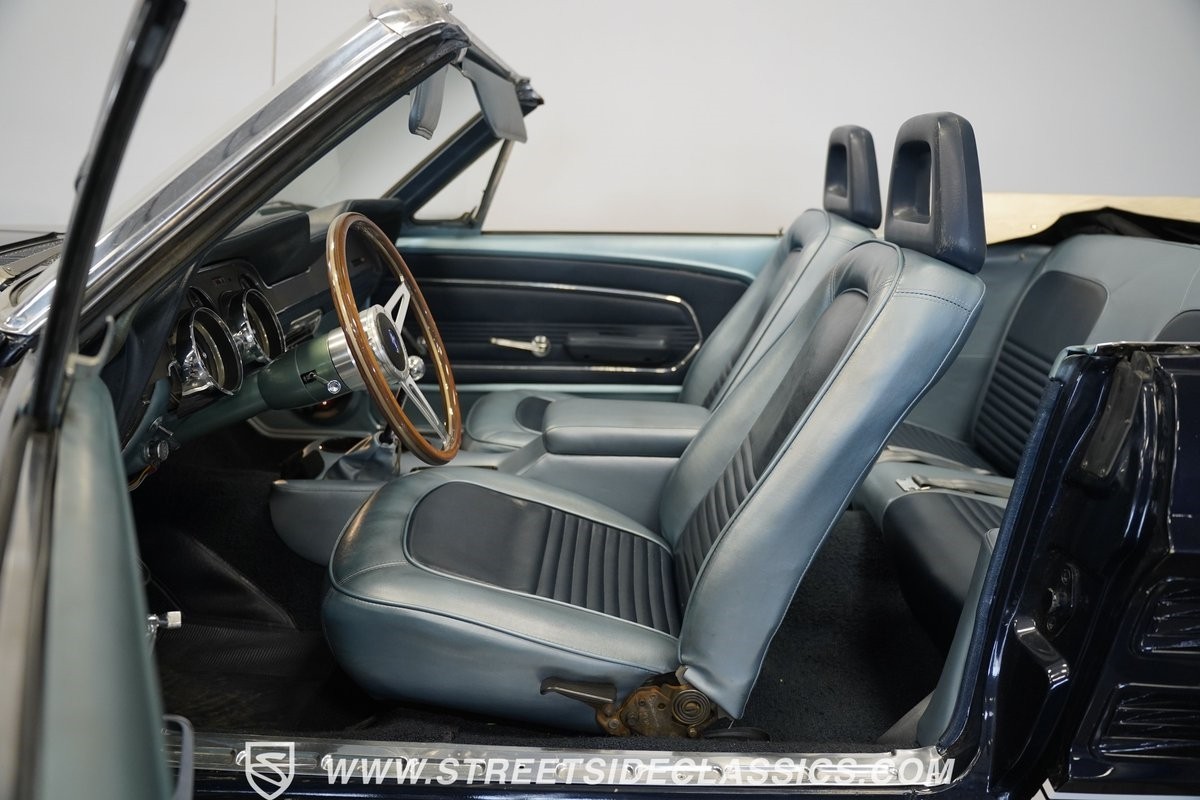 Ford-Mustang-1967-Convertible-3