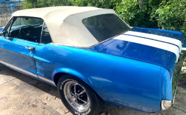 Ford-Mustang-1967-Convertible-3