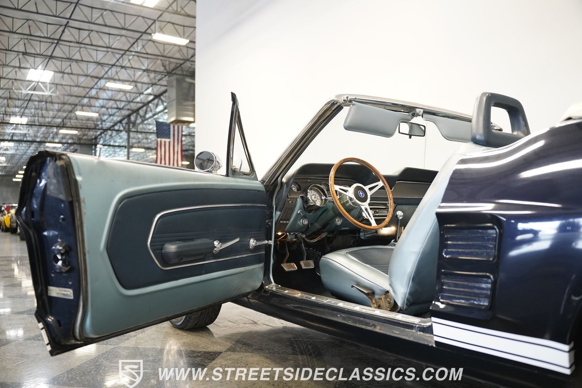 Ford-Mustang-1967-Convertible-37