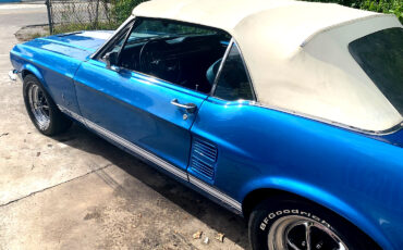 Ford-Mustang-1967-Convertible-4