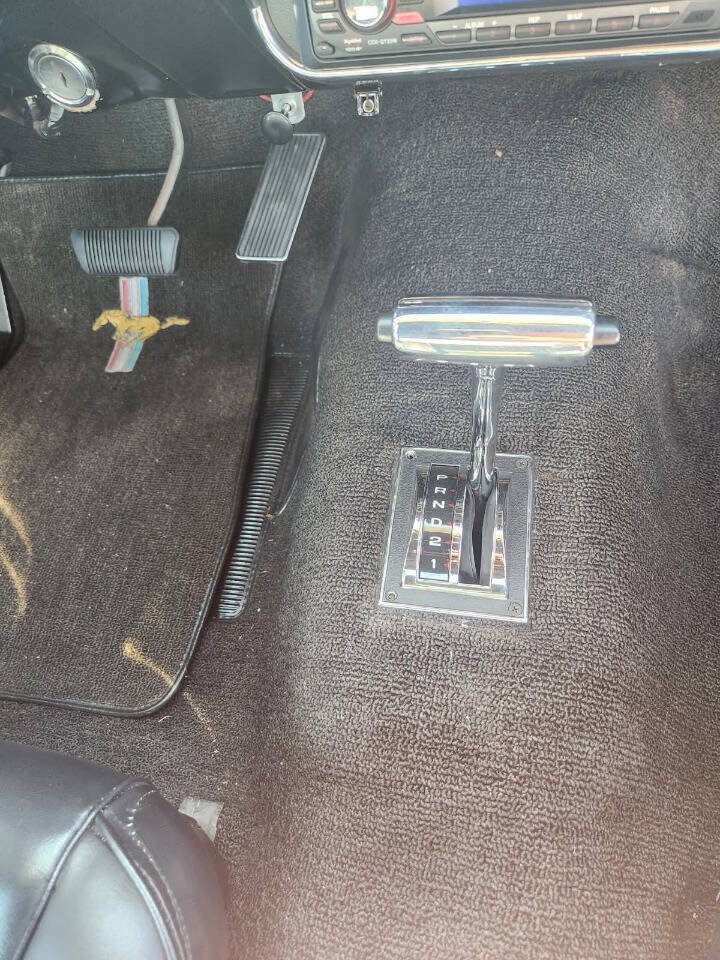 Ford-Mustang-1967-Coupe-9