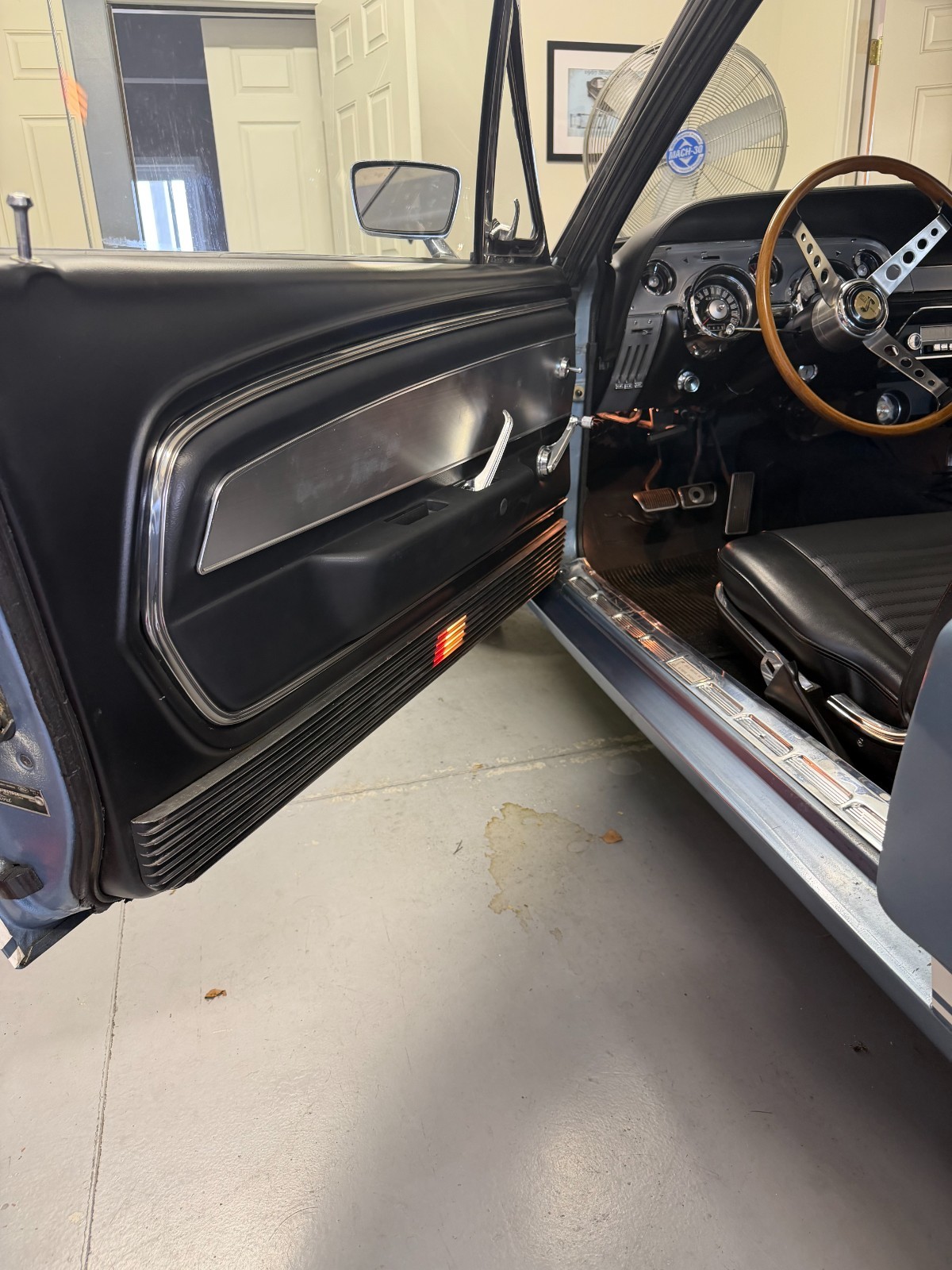 Ford-Mustang-1967-Fastback-24