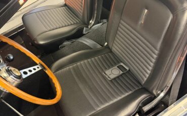 Ford-Mustang-1967-Fastback-28