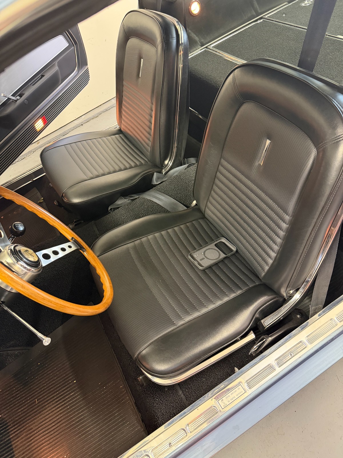 Ford-Mustang-1967-Fastback-28