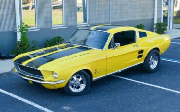 Ford-Mustang-1967-Yellow-Black-20