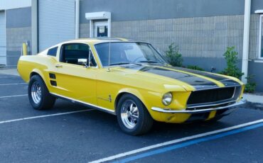 Ford-Mustang-1967-Yellow-Black-30
