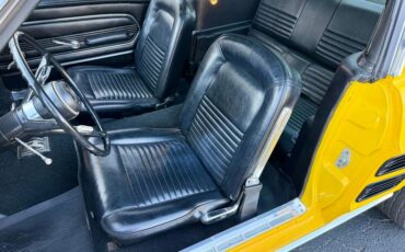 Ford-Mustang-1967-Yellow-Black-38