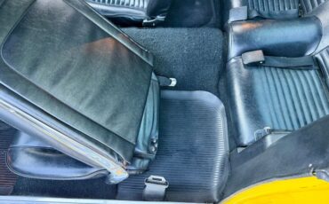 Ford-Mustang-1967-Yellow-Black-41