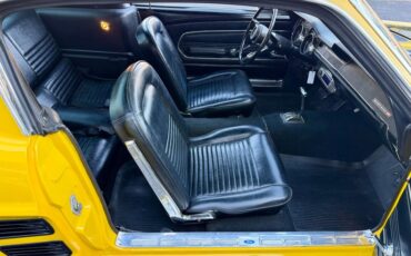 Ford-Mustang-1967-Yellow-Black-42