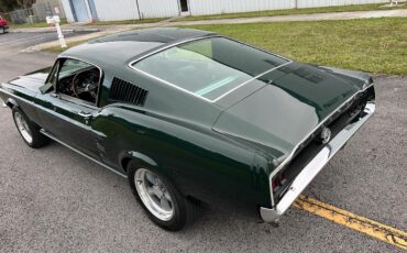 Ford-Mustang-1967-fastback-1