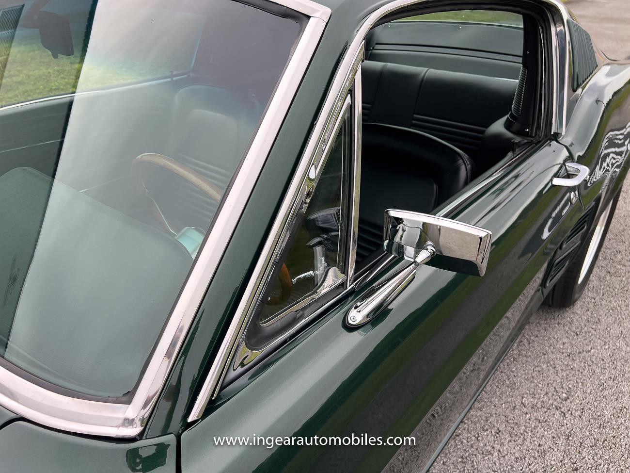 Ford-Mustang-1967-fastback-25