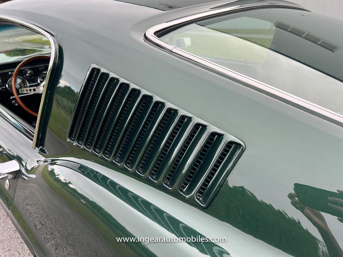 Ford-Mustang-1967-fastback-30