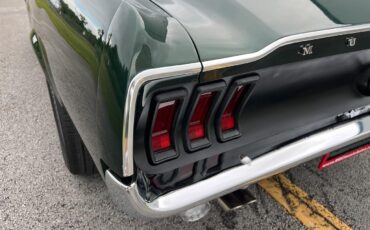 Ford-Mustang-1967-fastback-33