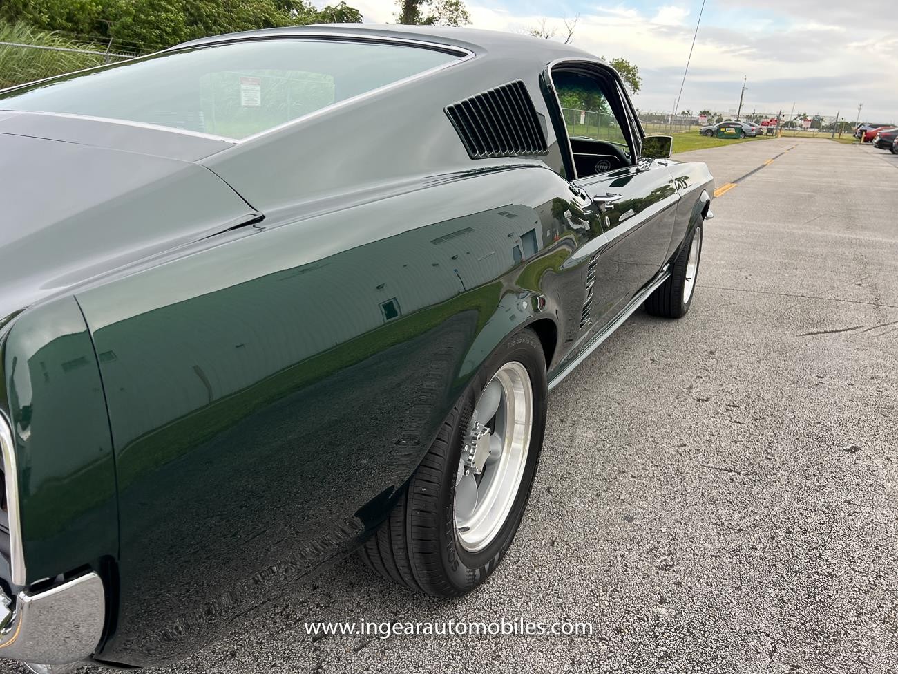 Ford-Mustang-1967-fastback-36