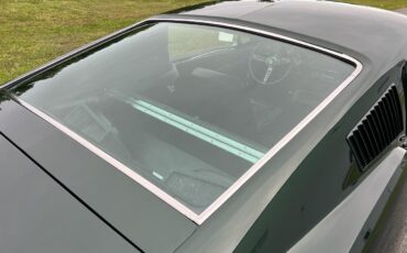 Ford-Mustang-1967-fastback-38