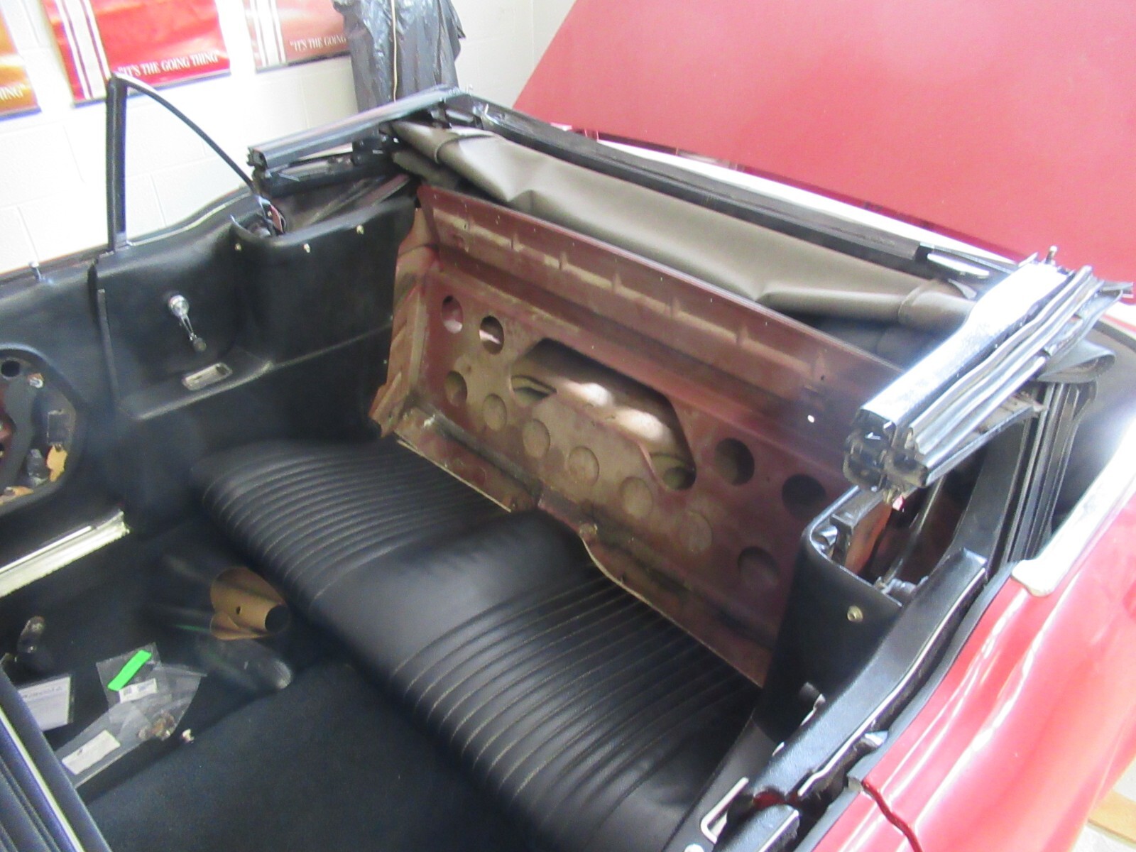 Ford-Mustang-1968-Convertible-19