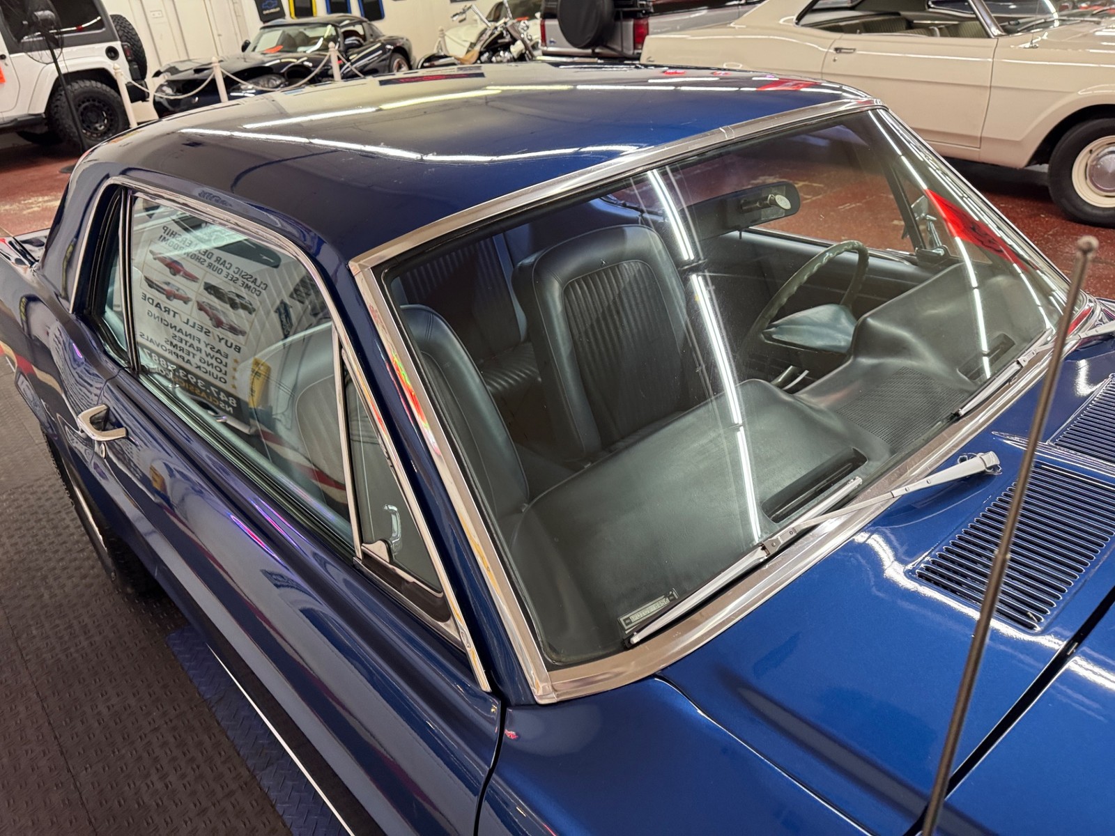 Ford-Mustang-1968-Coupe-11