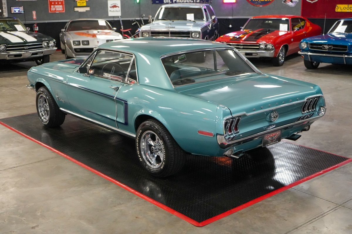 Ford-Mustang-1968-Coupe-12