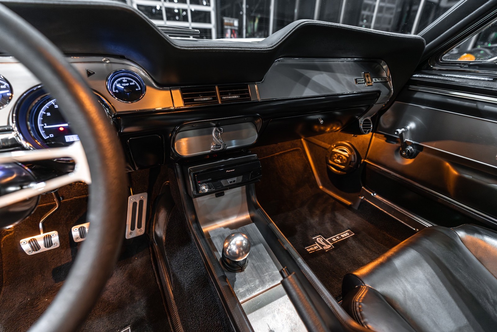 Ford-Mustang-1968-Coupe-13