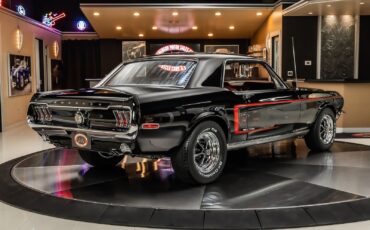 Ford-Mustang-1968-Coupe-13