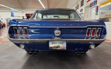 Ford-Mustang-1968-Coupe-13